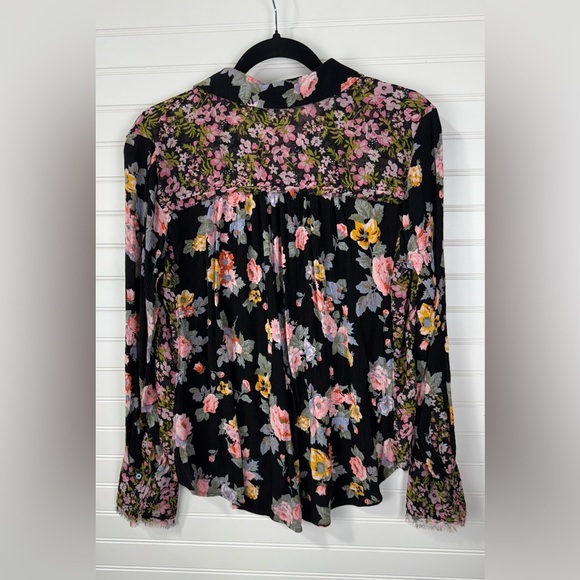 Free People women’s black multi colored floral button down blouse. Size Medium - Picture 2 of 7